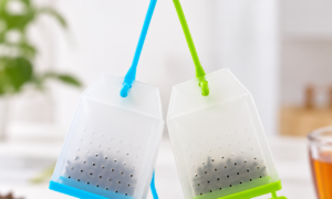 Reusable Silicone Tea Bag Infuser – Blue & Green